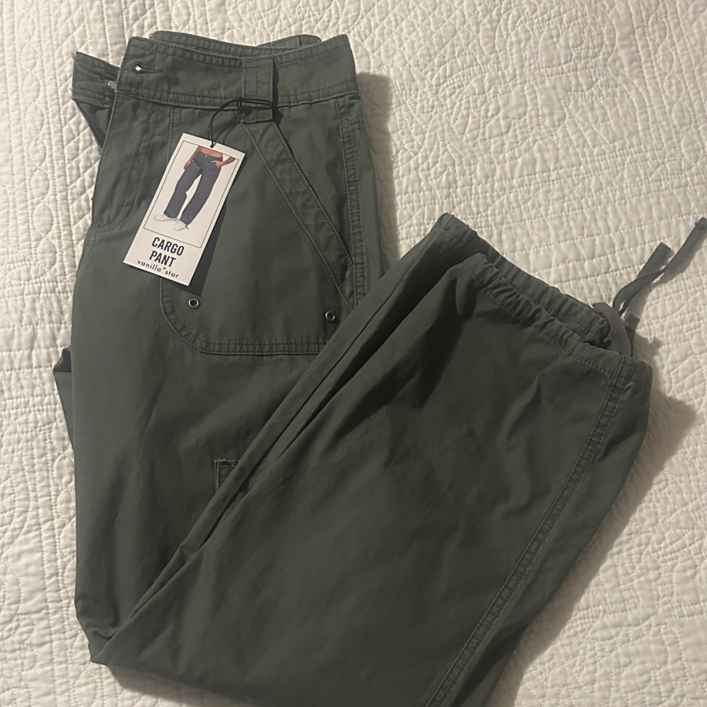 Vanilla Star Women's Green Cargo Pants
